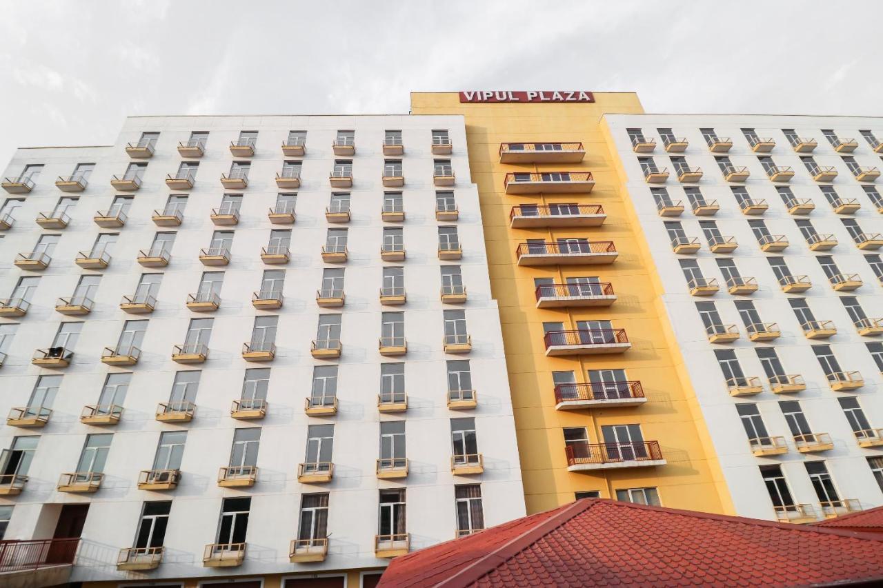 Hotel Grand 81 Фаридабад Екстериор снимка